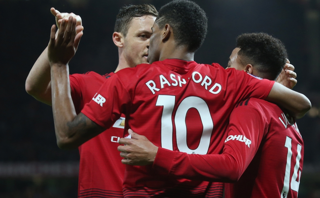 更是着眼于 更是着眼于